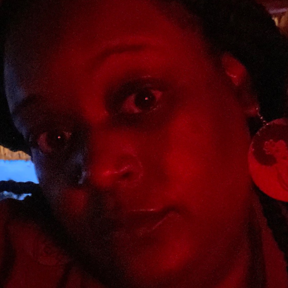 Meet your Posher, Yulesia